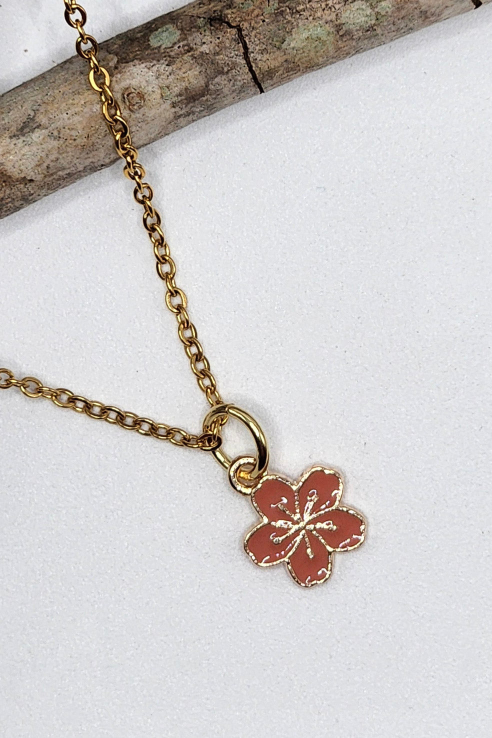 Hawiian Flower Charm
