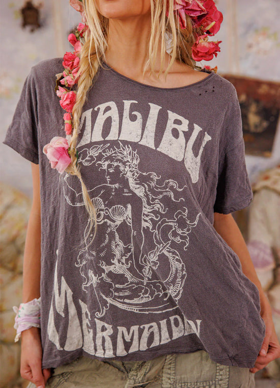 Malibu Mermaid Tee in Ozzy