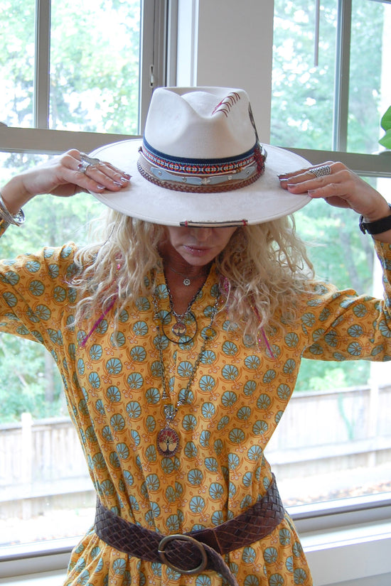 Cochella Cowgirl Brim Hat in Ivory