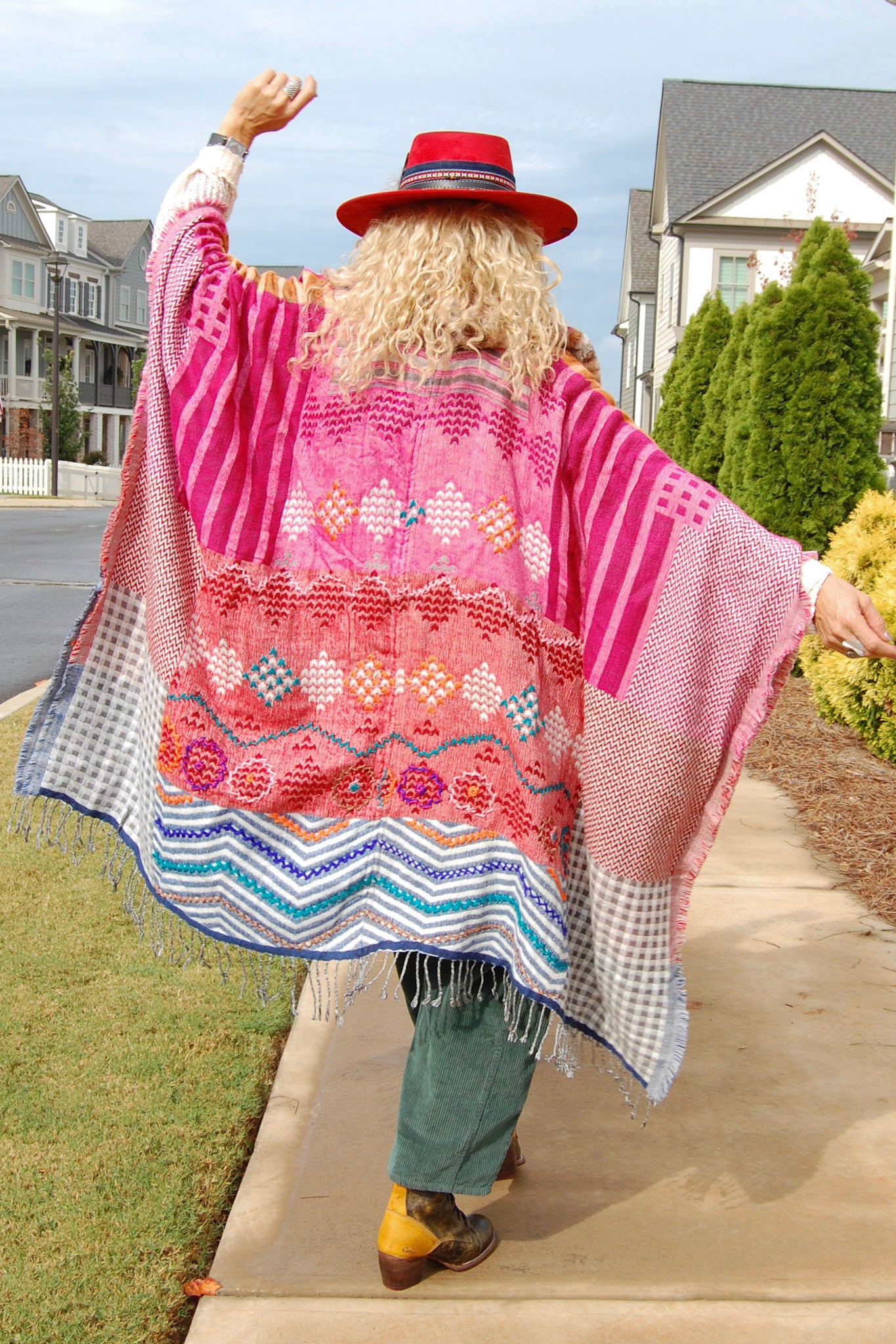 The Noble Balance Poncho in Rose/Blue Combo