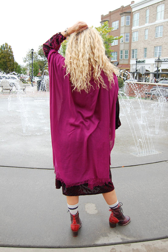 The Hannah Frayed Kimono in Magenta