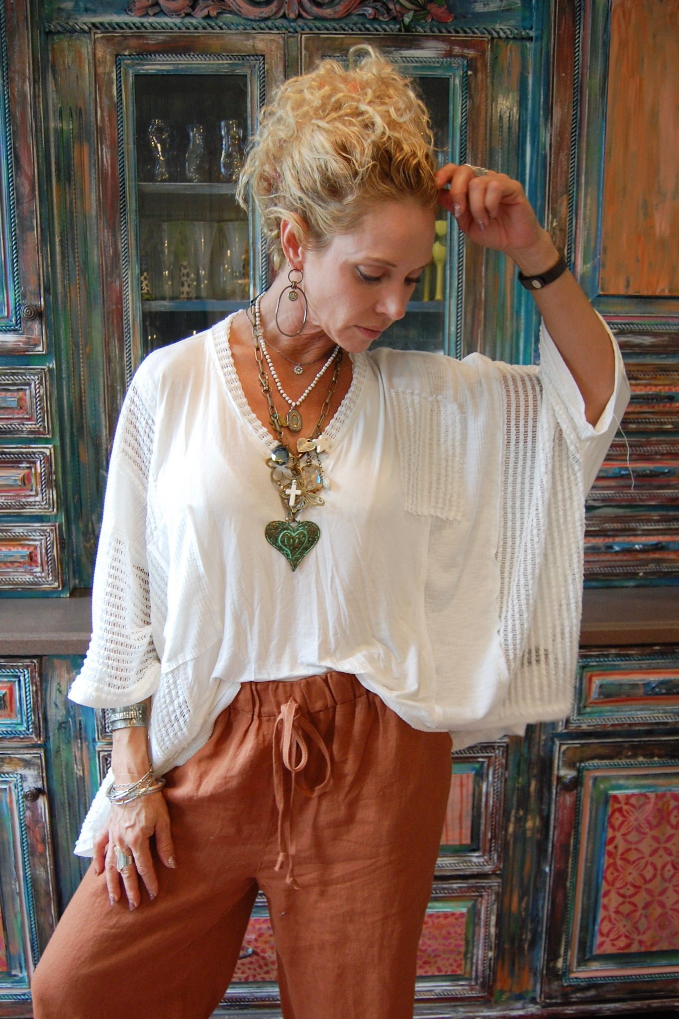 Breezy V Neck Shirt in Ivory