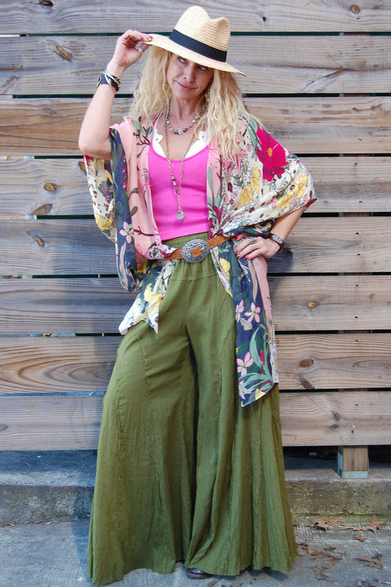 Load image into Gallery viewer, Zephyrlily Kimono in Pink
