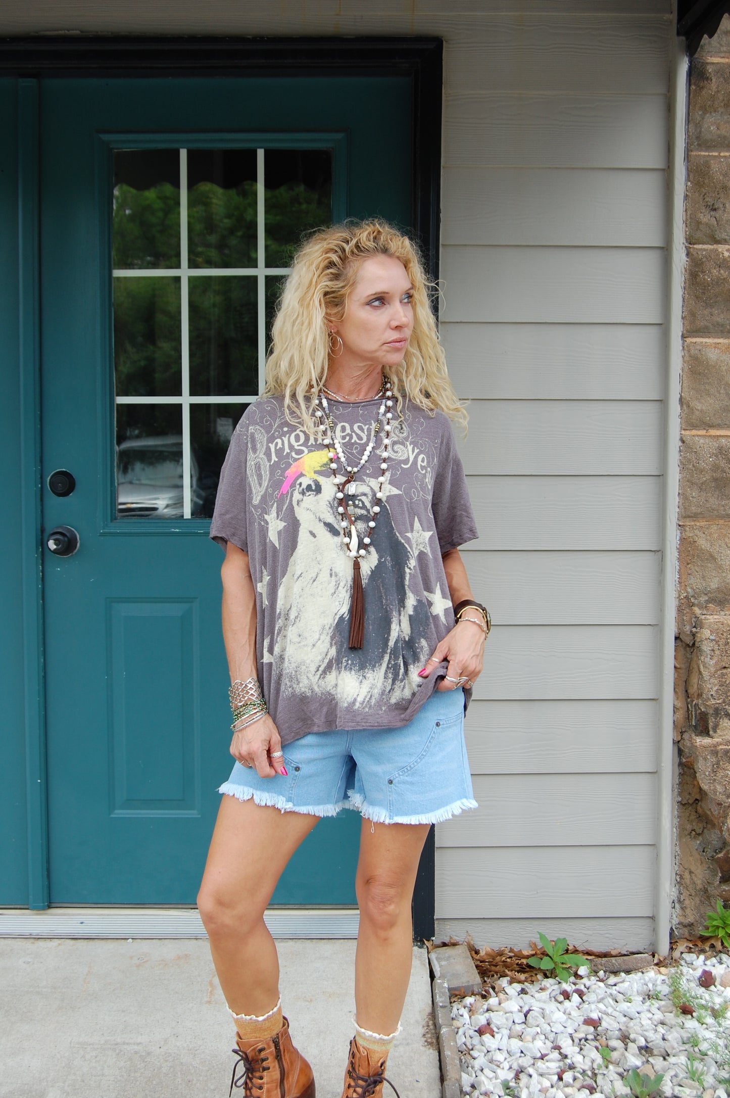Magnolia Pearl Brightest Eyes Tee in Ozzy