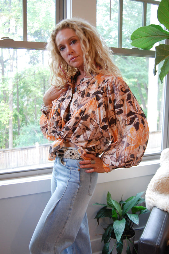 Brenda Bubble Sleeve Blouse in Pinecone