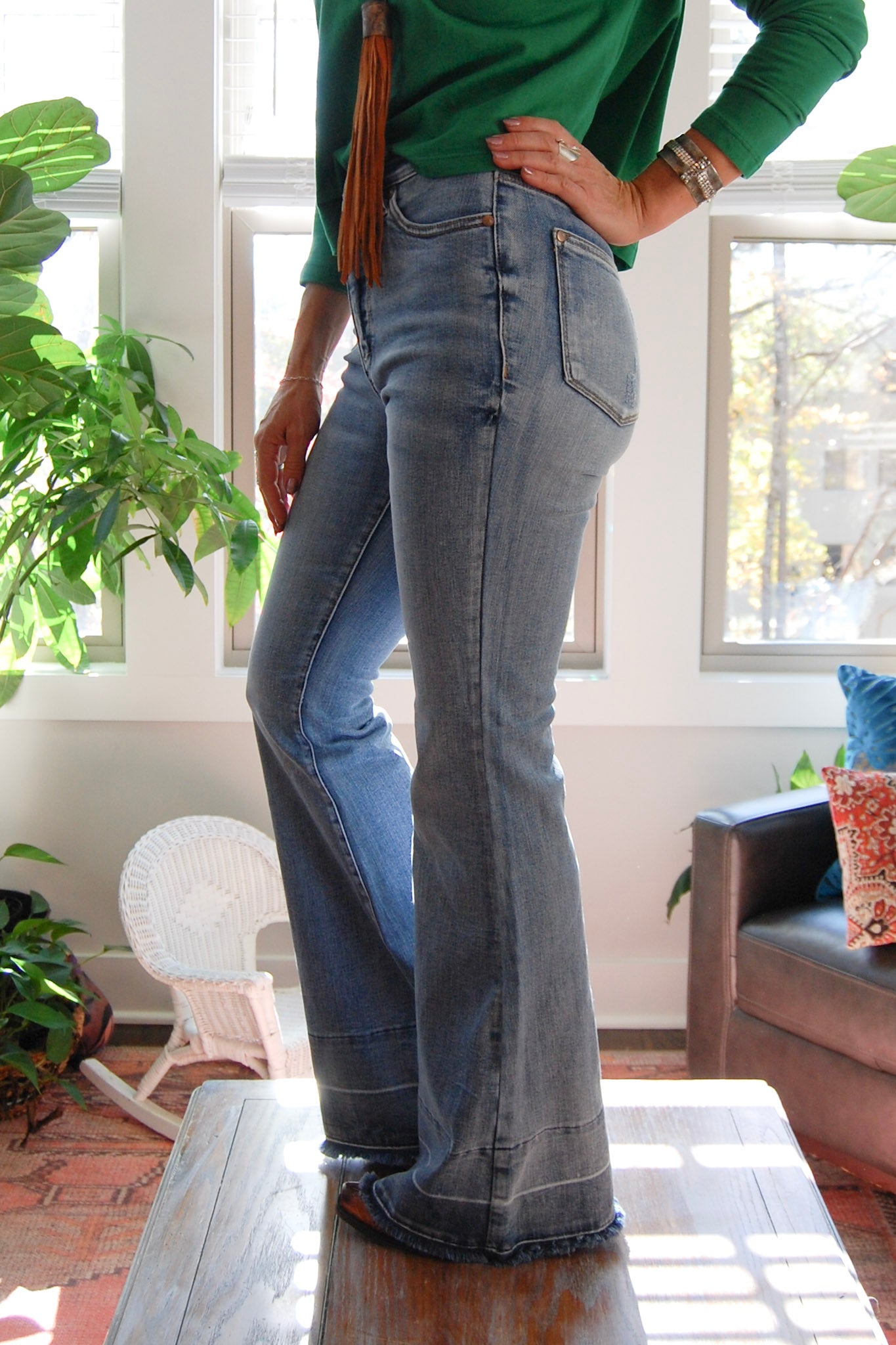 Tina  Flare Jeans in Medium Wash