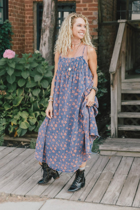 Load image into Gallery viewer, The Janice Midi Dress in Navy - SpiritedBoutiques Boho Hippie Boutique Style Dress, Oli &amp;amp; Hali
