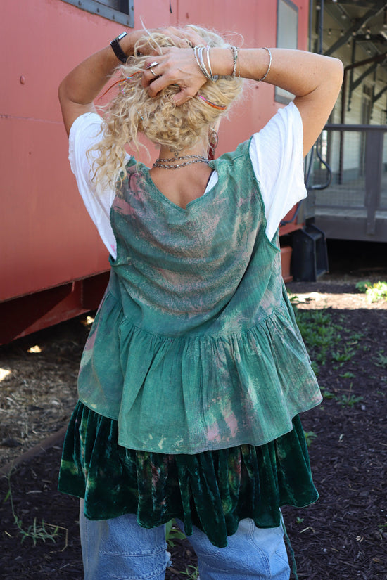 Violia Velvet Shorty Ruffle Vest in Emerald