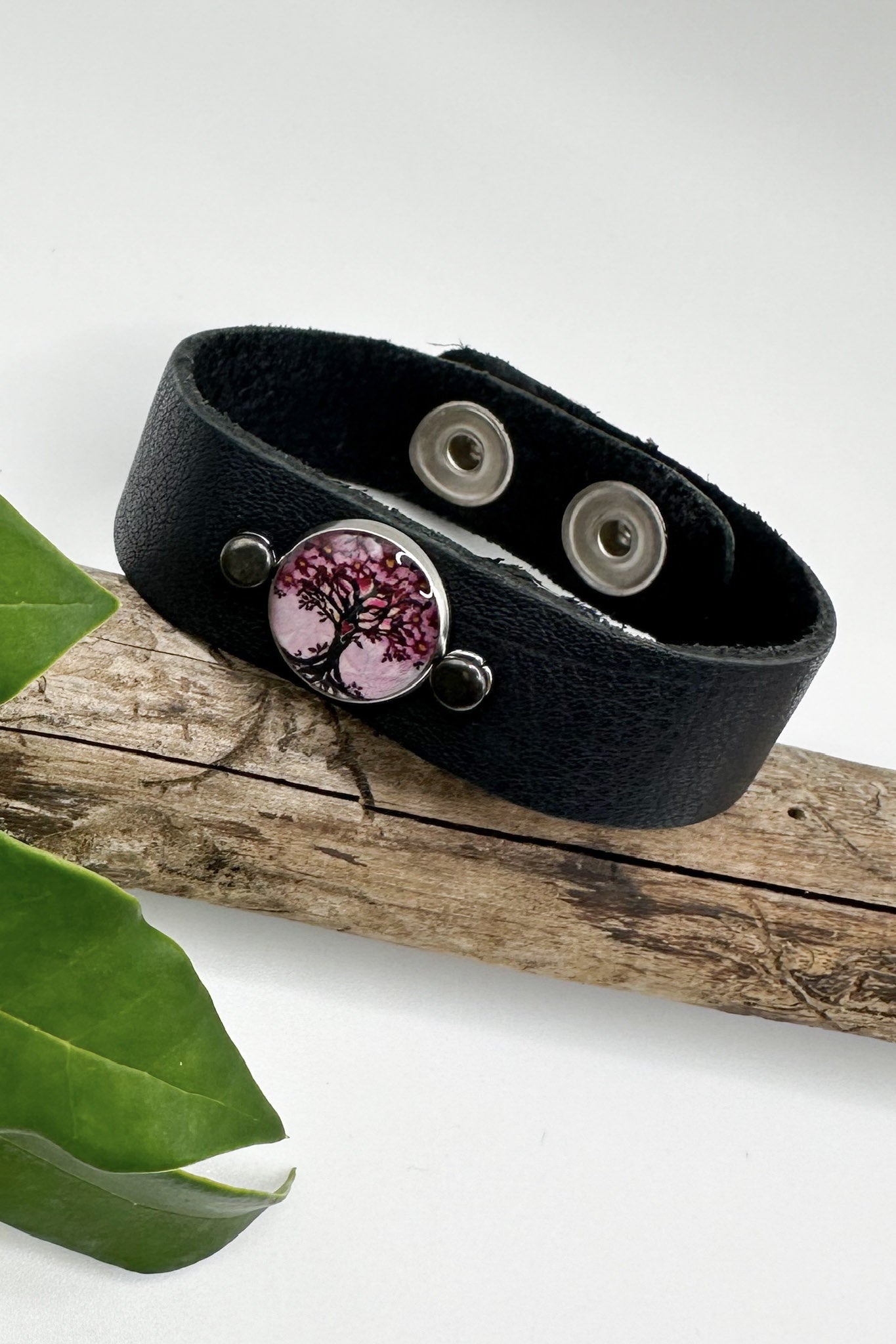 Spirit Lala: Pink Tree Leather Pendant Bracelet