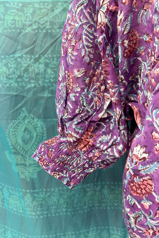 Load image into Gallery viewer, The Sandra Top in Purple
