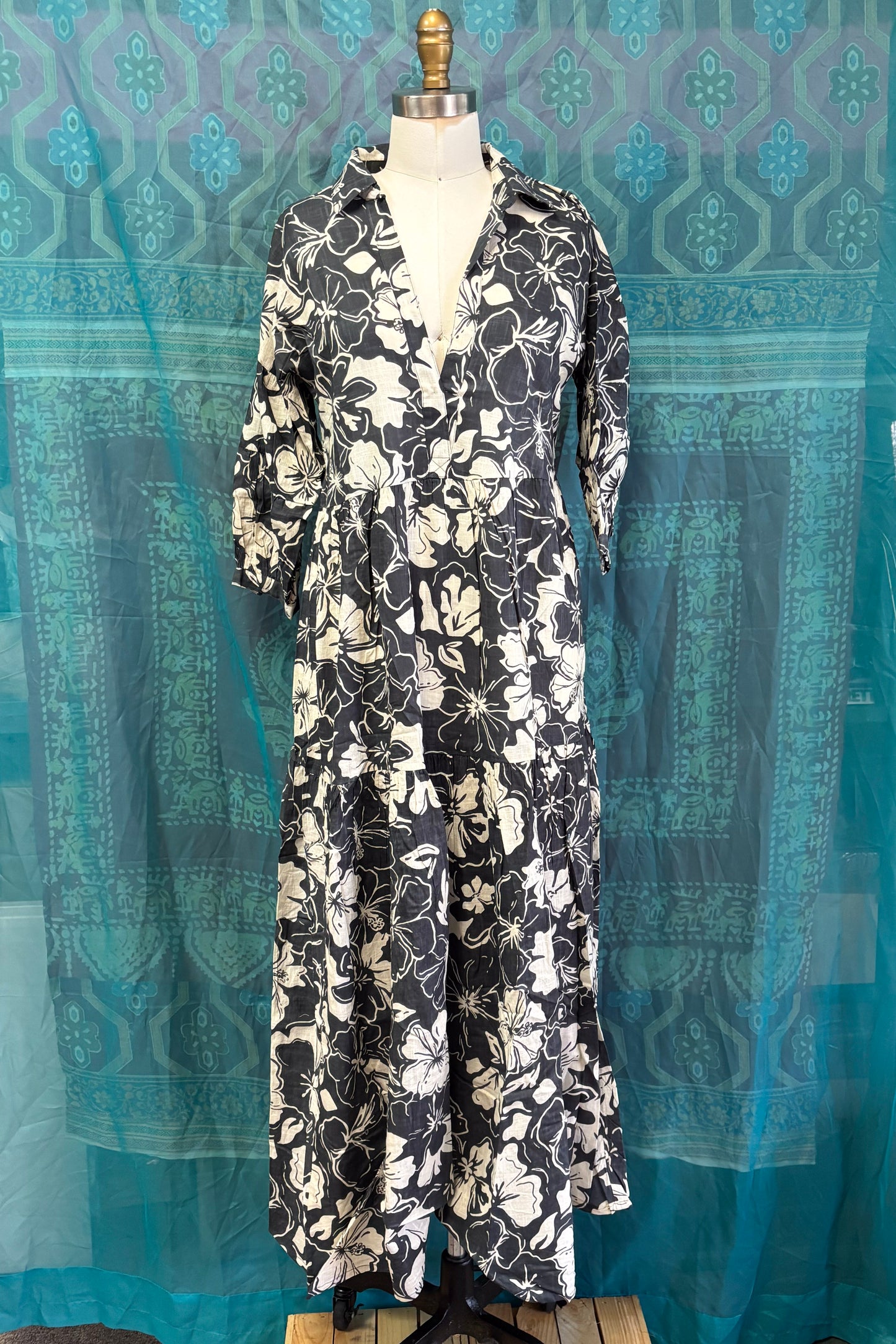 The Cheryl Dress in Black
