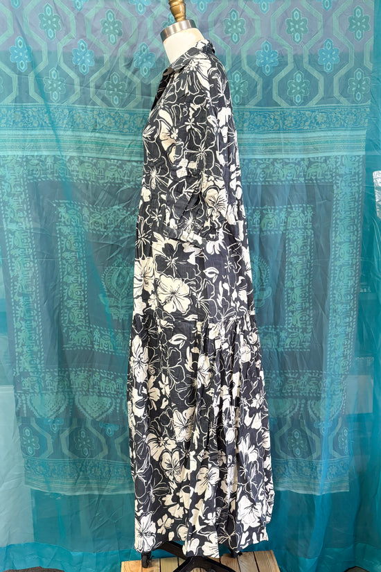 The Cheryl Dress in Black