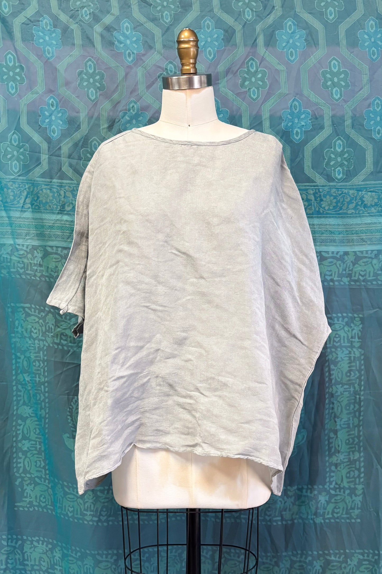 Ella Linen Top in Light Grey