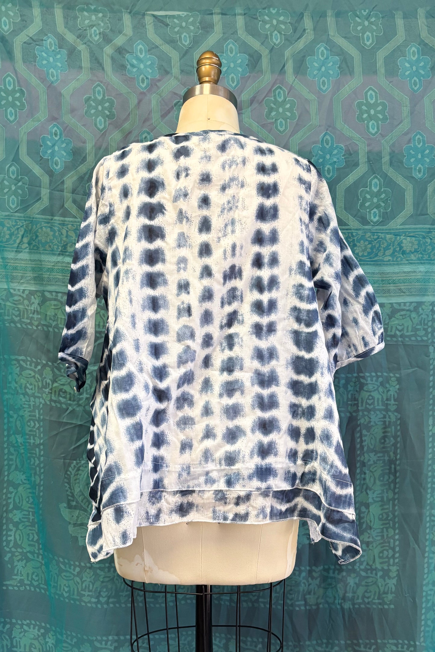 Cherie Blouse in Navy White
