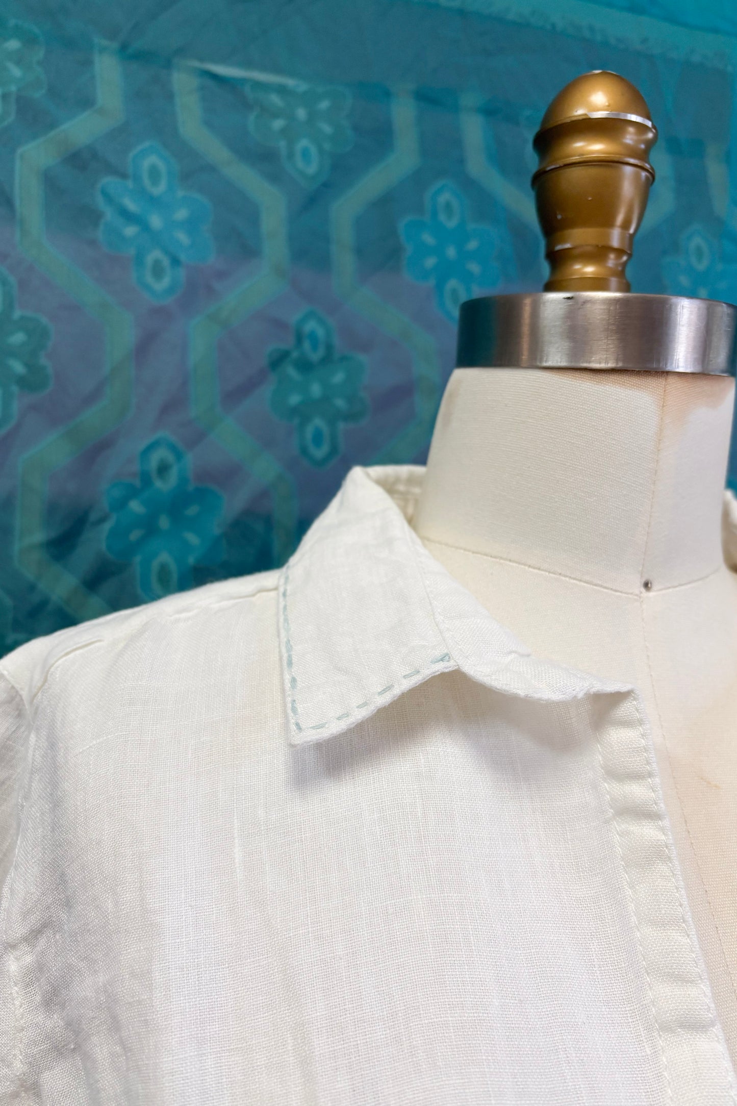 Jovie Embroidered Tunic in White