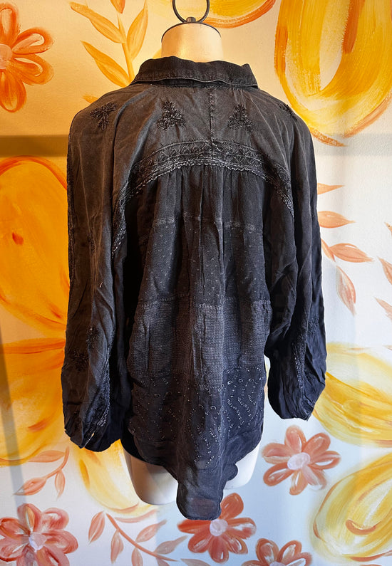 Final Sale The Gaia Shirt in Charcoal