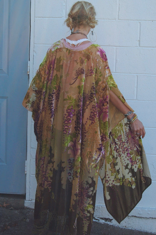 Load image into Gallery viewer, Forest Goddess Kimono in Forest Burnout - SpiritedBoutiques Boho Hippie Boutique Style Kimono, Aratta
