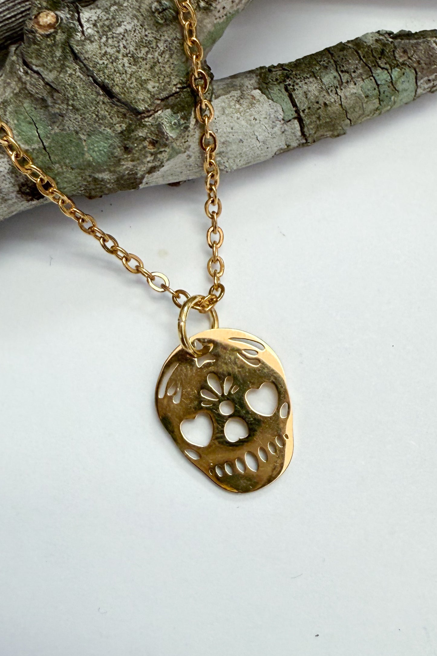 Misc. Basic Gold Charms