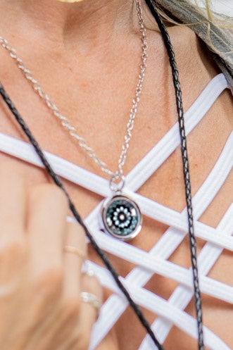 Grey & Black Flower Pendant Necklace - SpiritedBoutiques Boho Hippie Boutique Style Necklace, Spirit Lala