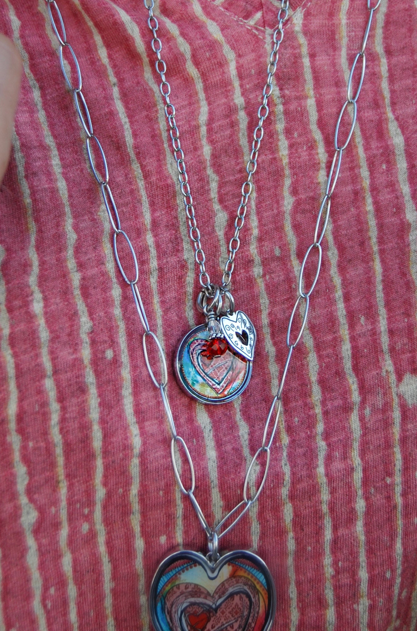 Spirit Lala: Abstract Heart Pendant & Charm Set Necklace