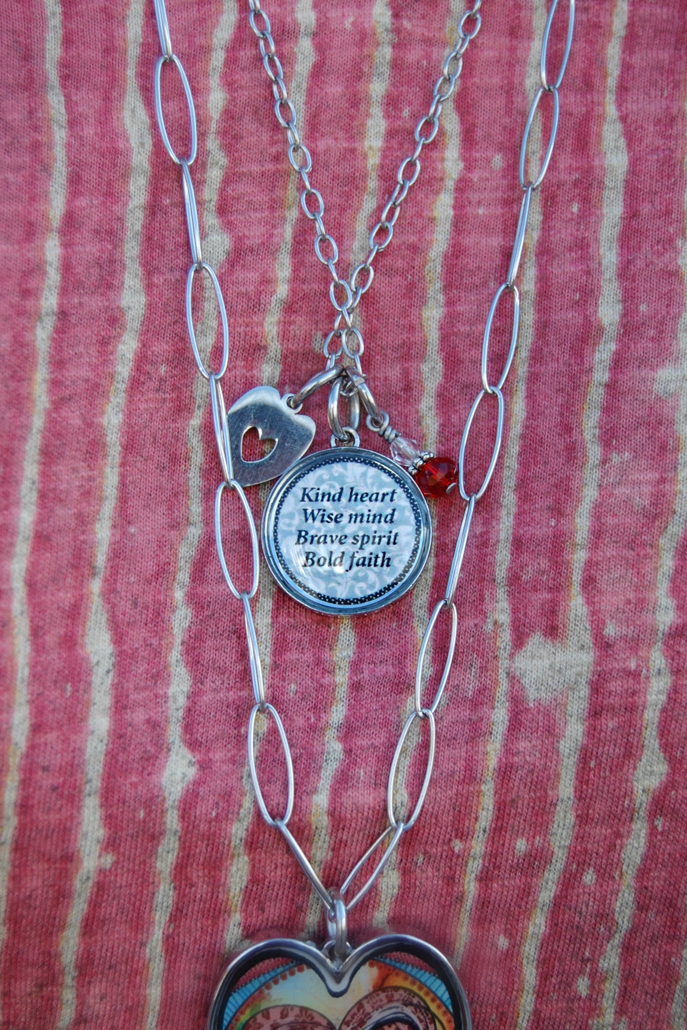 Spirit Lala: Abstract Heart Pendant & Charm Set Necklace
