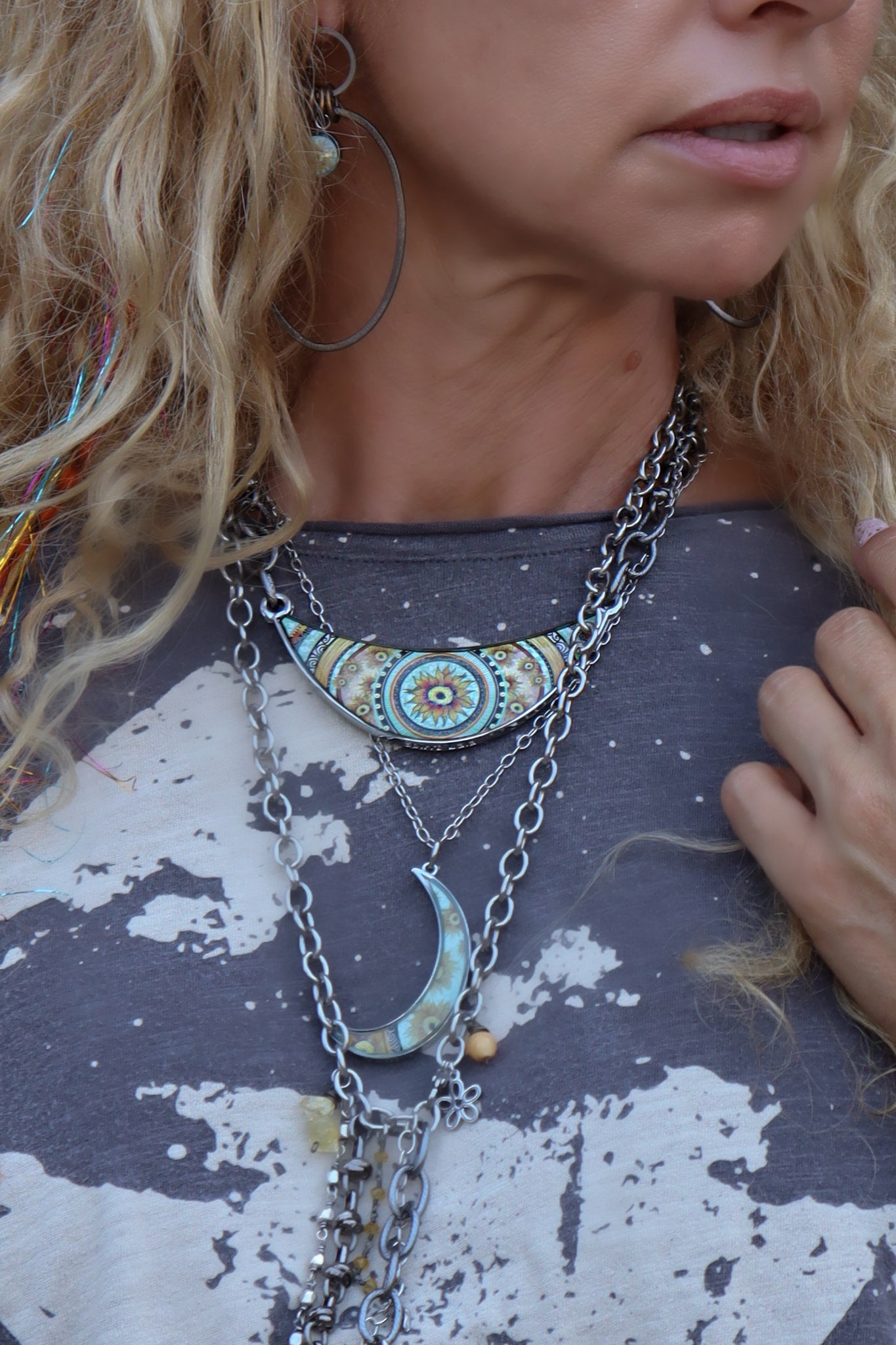 Spirit Lala: Green Sunflower Arc Necklace