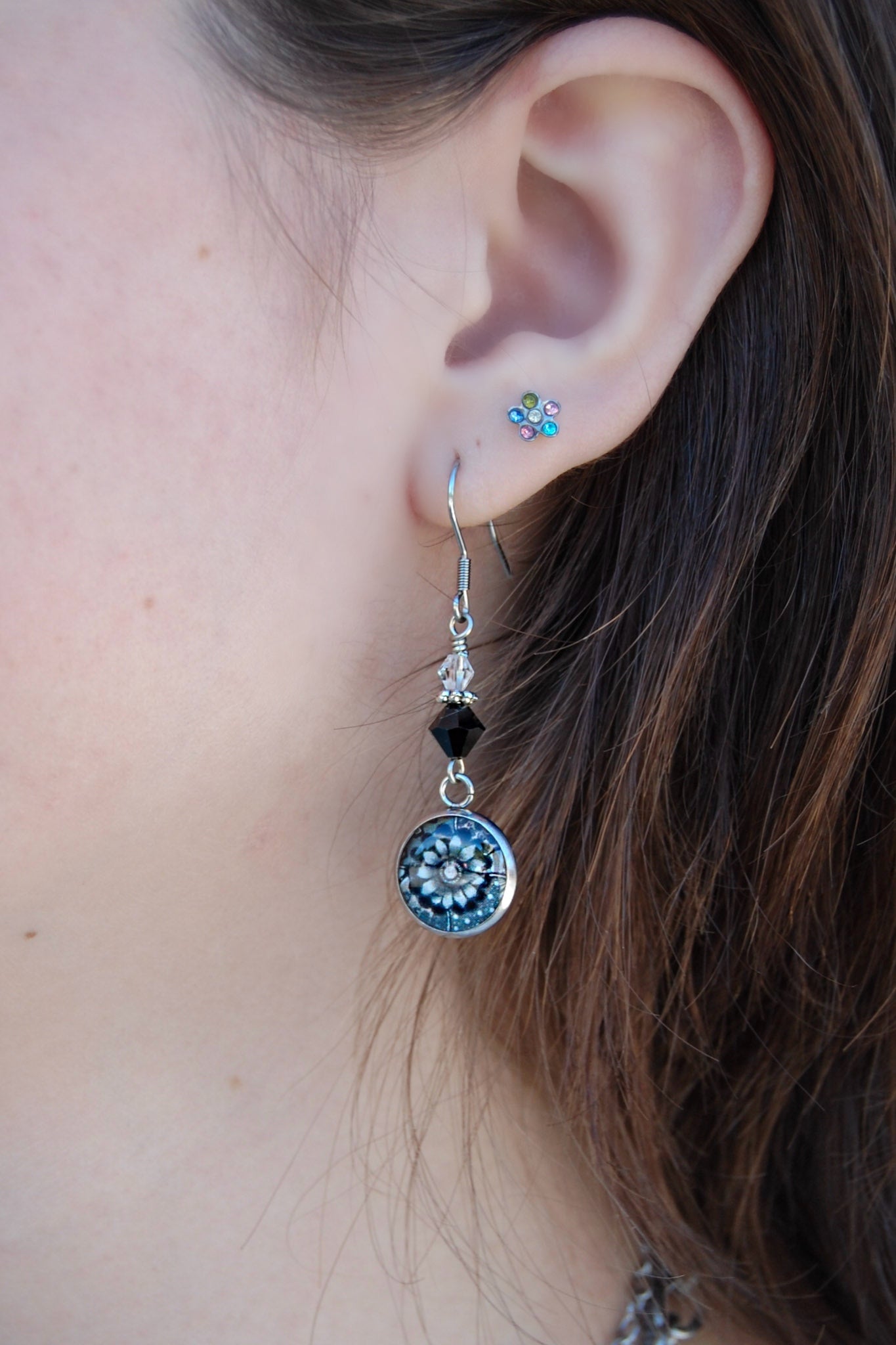 Spirit Lala: Grey Flower Circle Beaded Earrings
