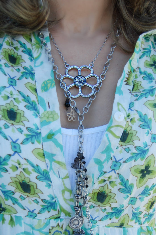 Spirit Lala: Abstract Black Flower Stainless Flower Pendant Necklace