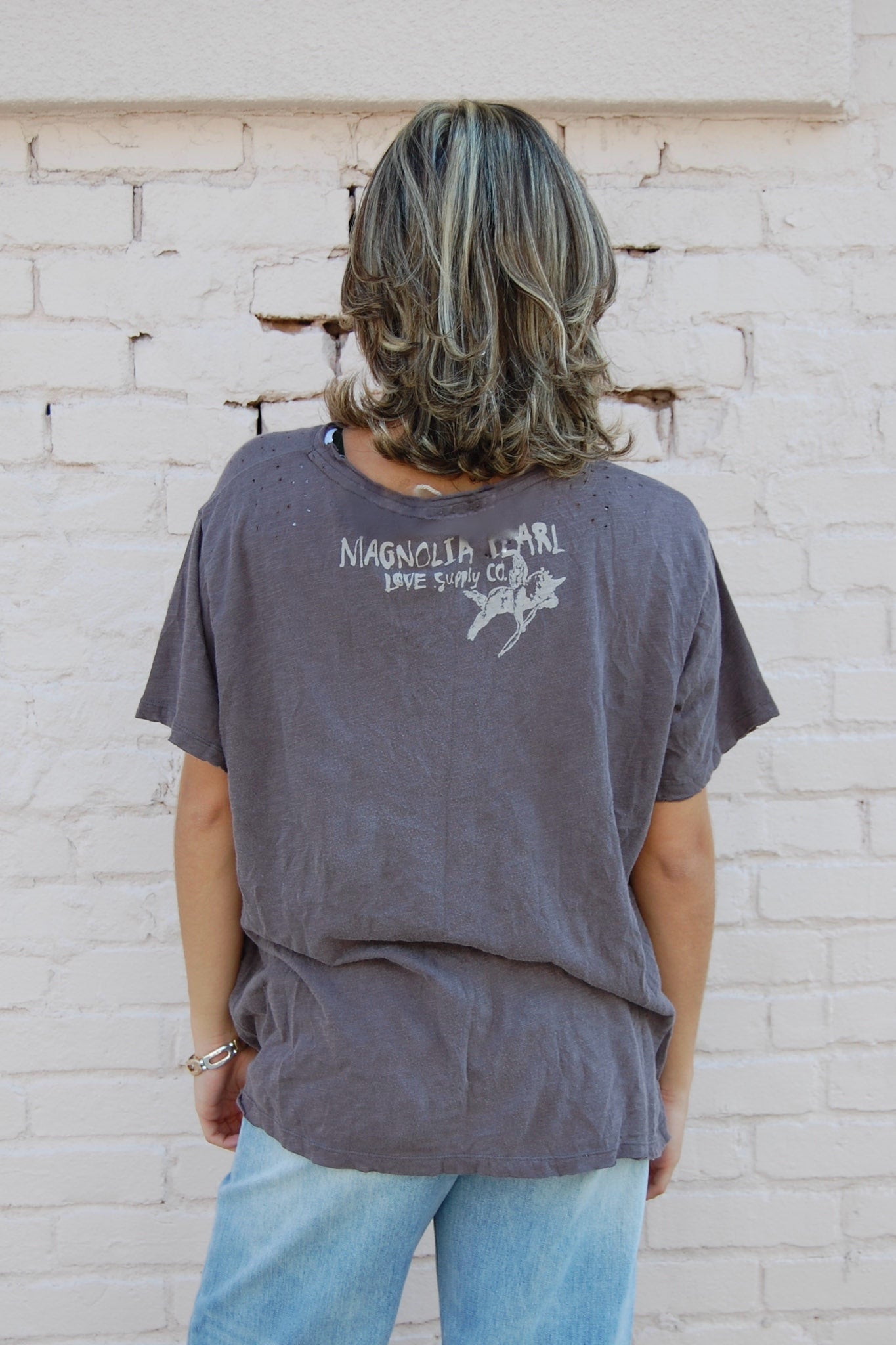 Magnolia Pearl Strawberry Moon Tee in Ozzy