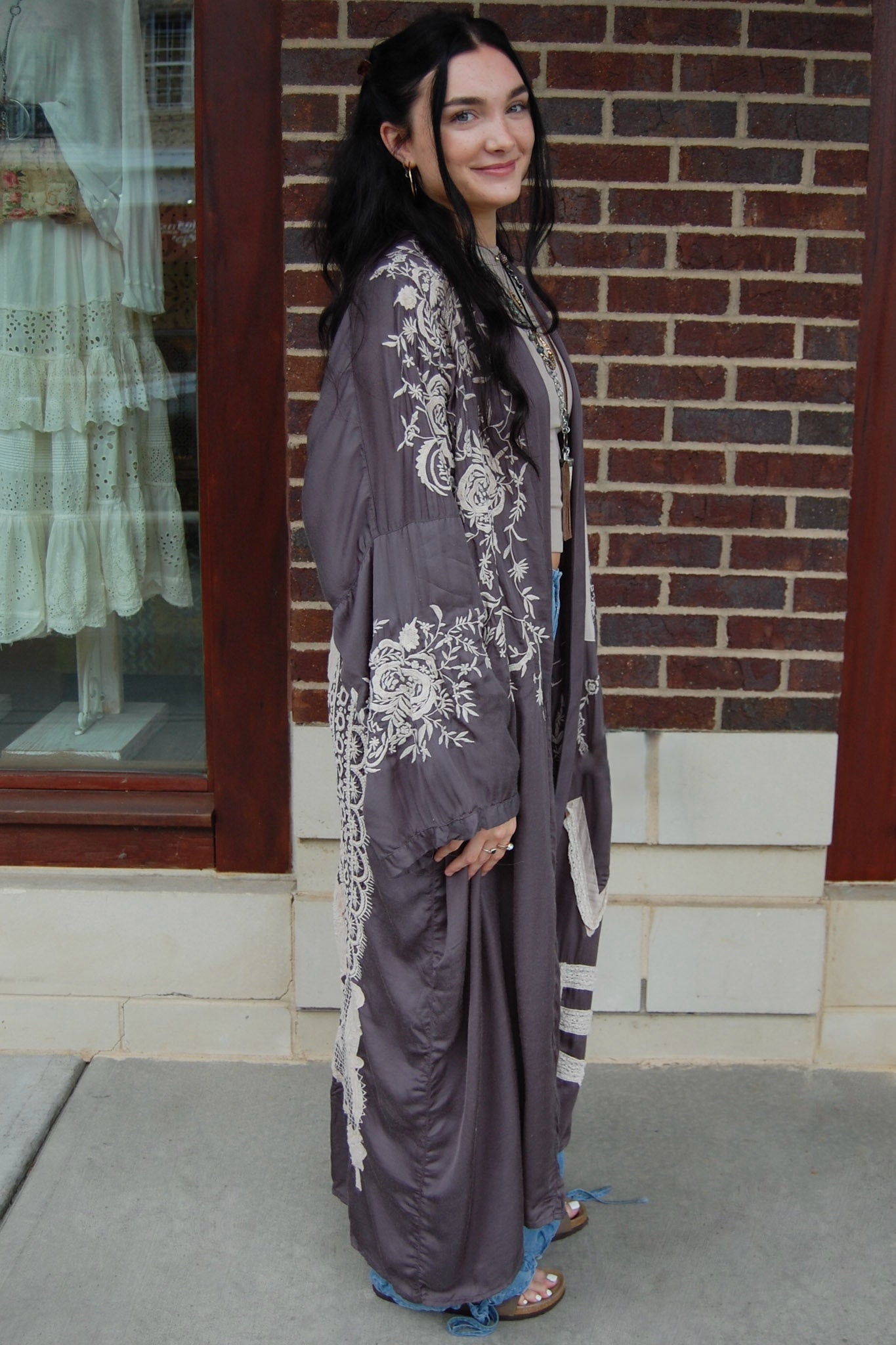 Magnolia Pearl Applique Blessed Kimono in Midnight