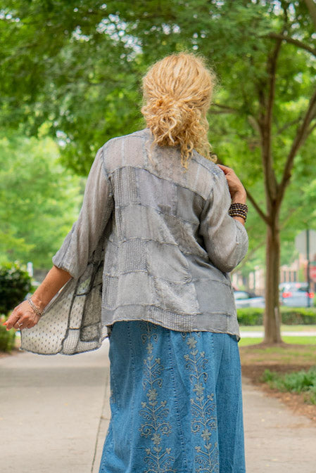 The Gaia Shirt in Grey - SpiritedBoutiques Boho Hippie Boutique Style shirt, Young Threads