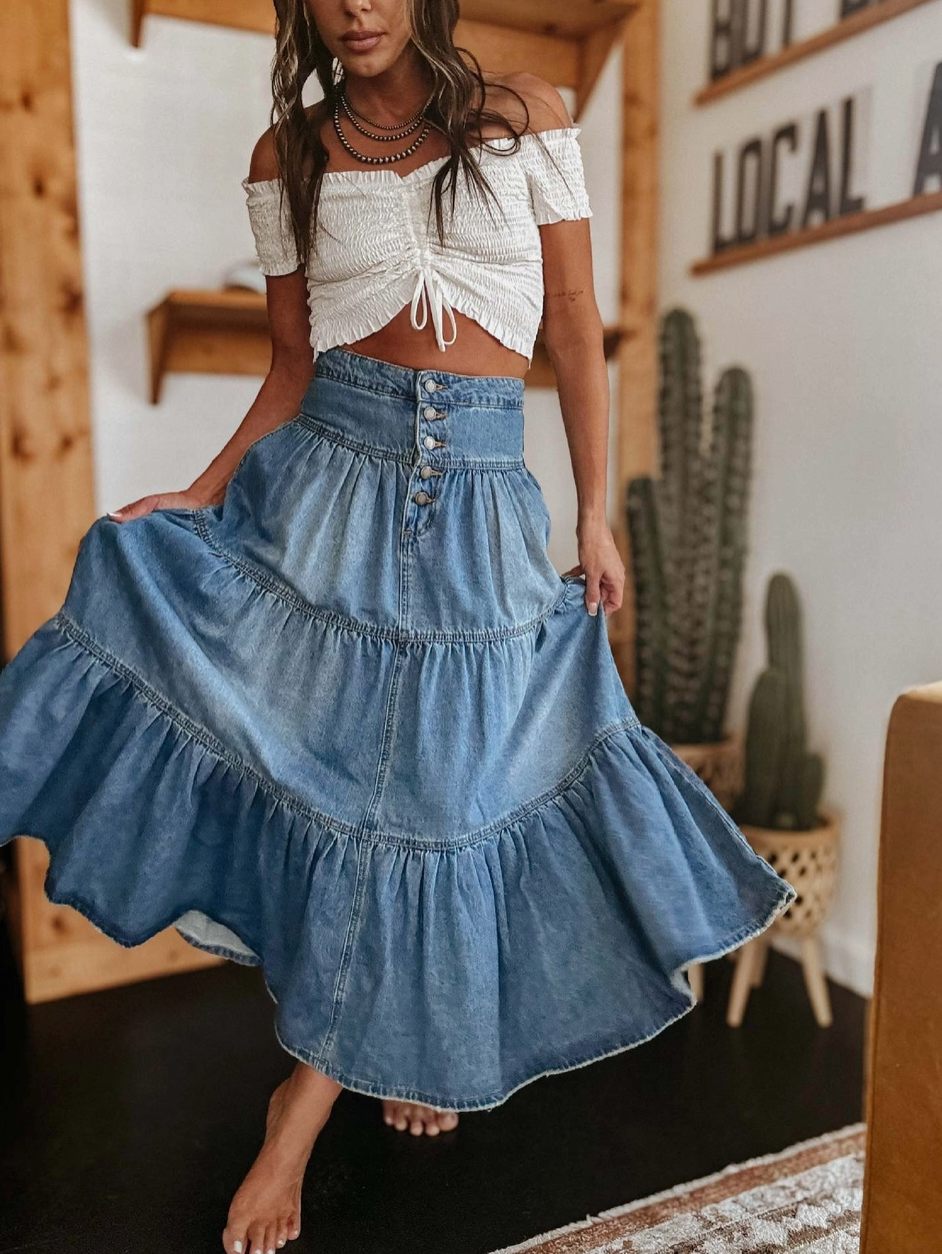 The Juni Demin Skirt in Blue