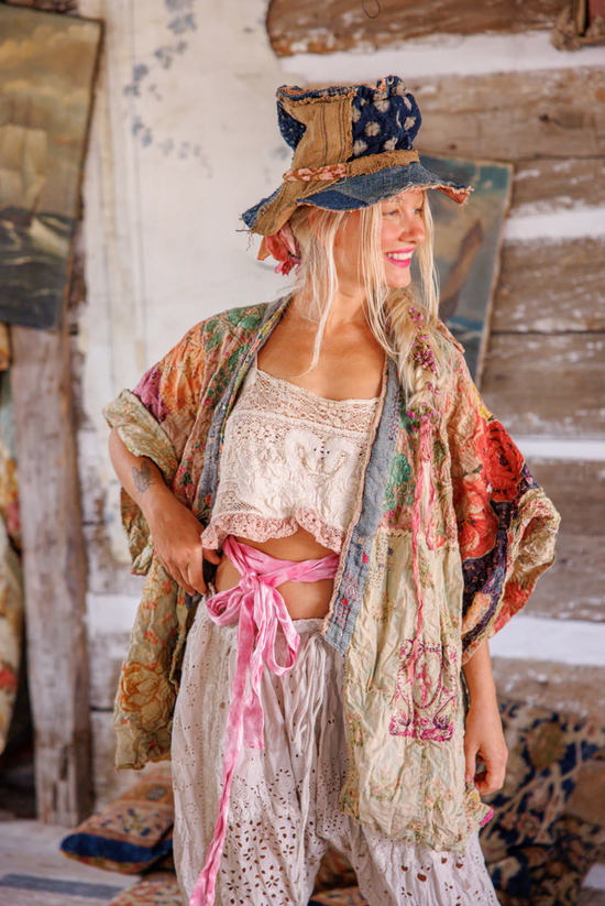 Piecewise Dashi Kimono in Wonderland
