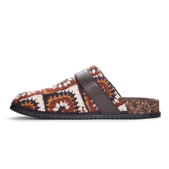 Bunches Casual Clog in Brown Multi