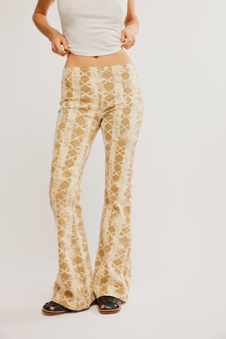 Penny Pull On Printed Pants in Sand Combo