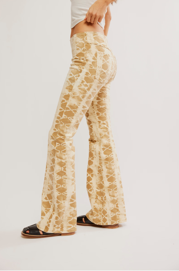 Penny Pull On Printed Pants in Sand Combo