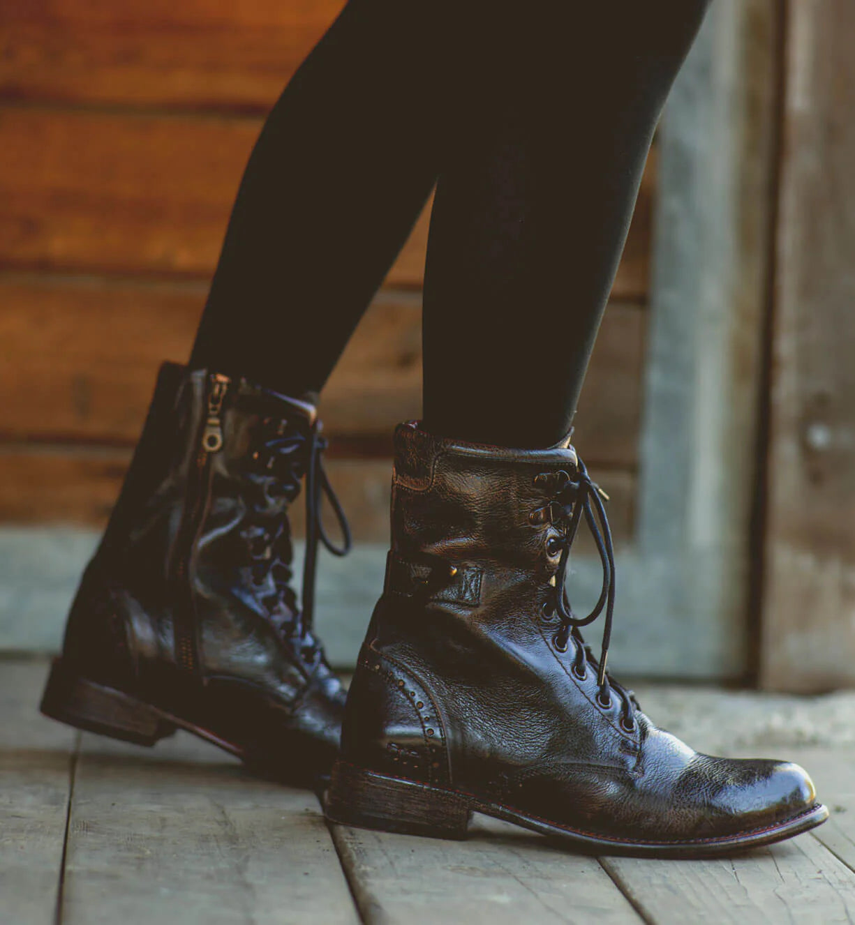 Anne Boot in Black Rustic Rust Bfs