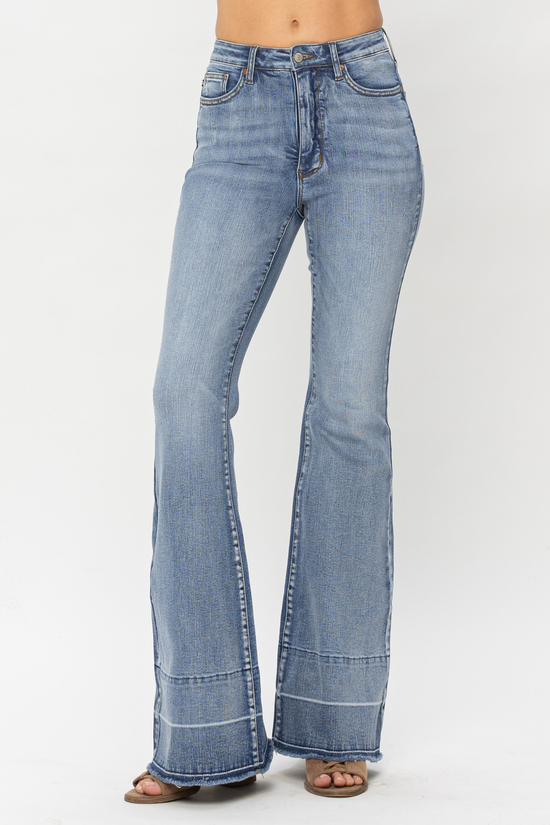 Tina  Flare Jeans in Medium Wash