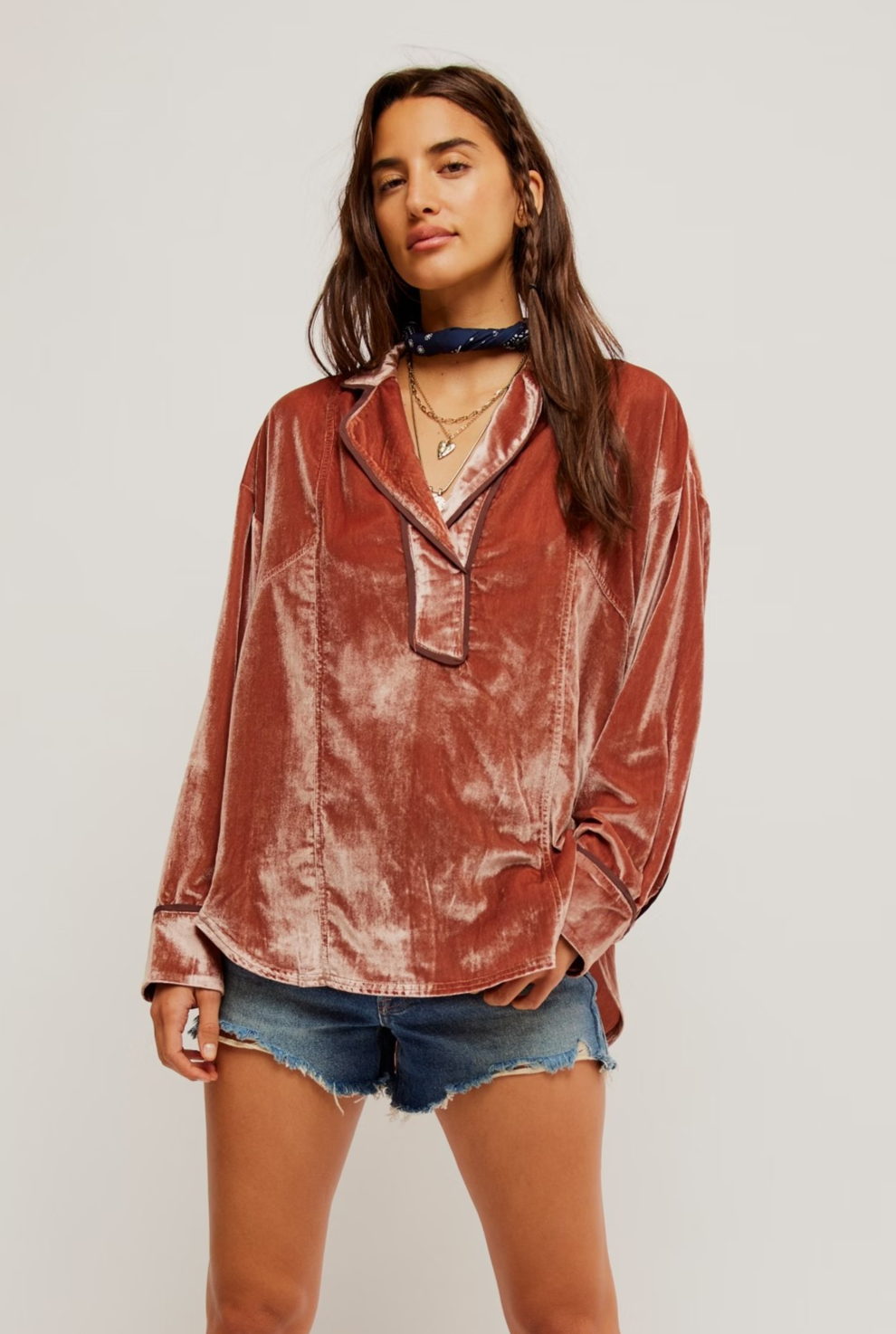 Luxy Velvet Solid Top in Cedar Wood