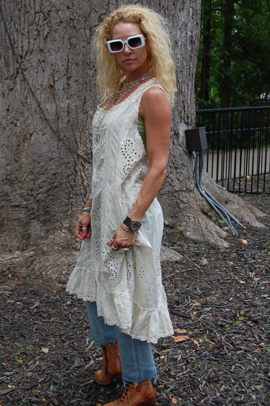 Royalty Eyelet Layla Slip in Moonlight
