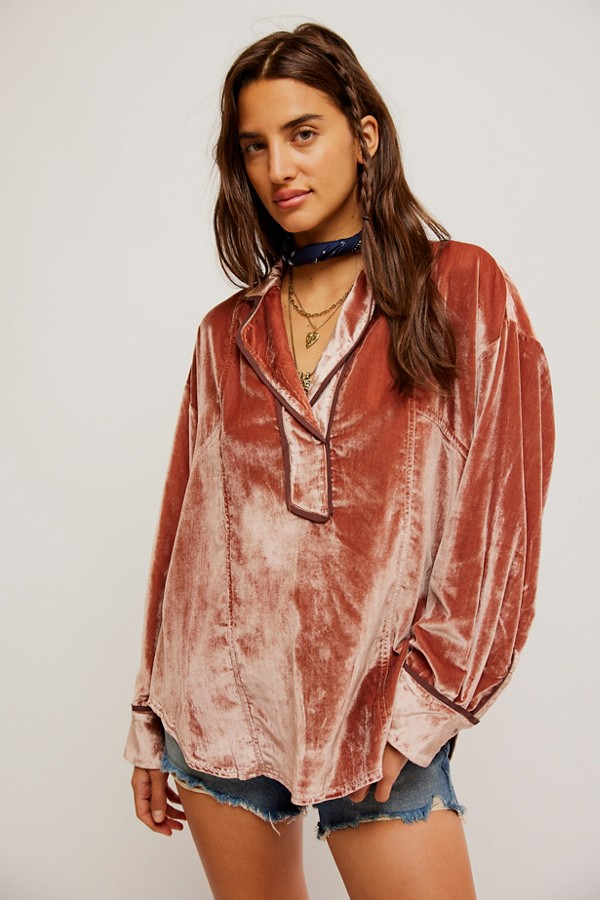 Luxy Velvet Solid Top in Cedar Wood