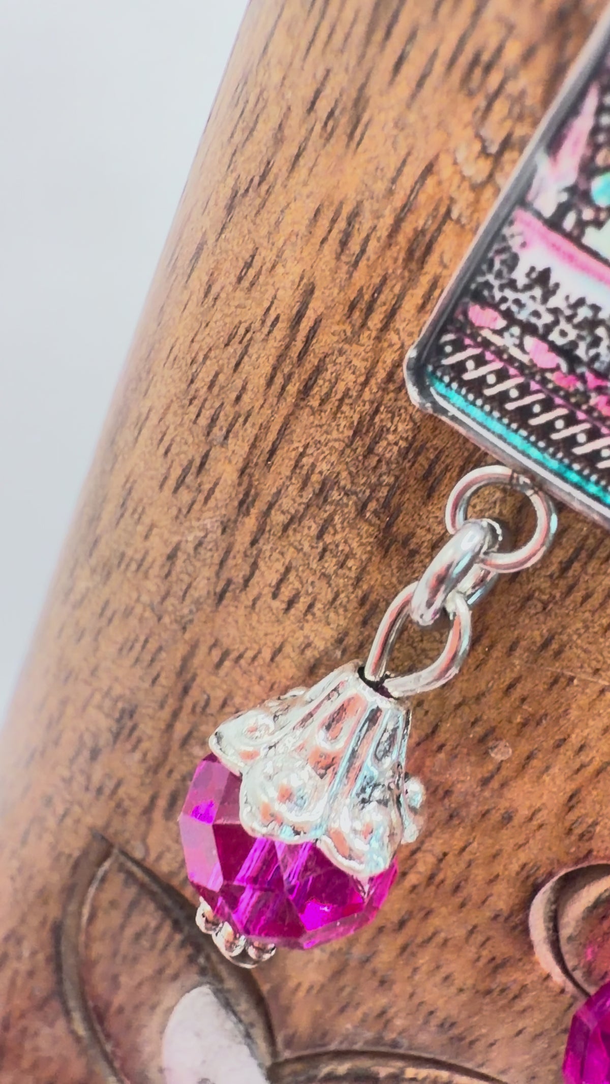 Spirit Lala: Dolly Pink Rectangle Daisy Earrings