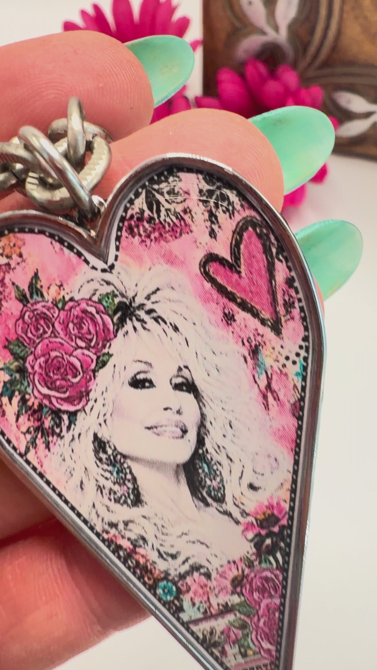 Spirit Lala: Long Heart Dolly Pink Necklace