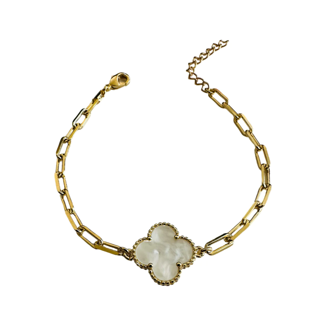 The Callie Clover Link Bracelet in Gold - SpiritedBoutiques Boho Hippie Boutique Style Bracelet, Modern Opus